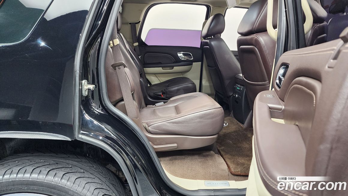 Cadillac Escalade 2011