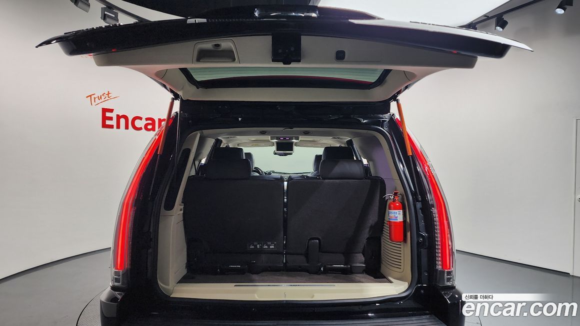 Cadillac Escalade 2011