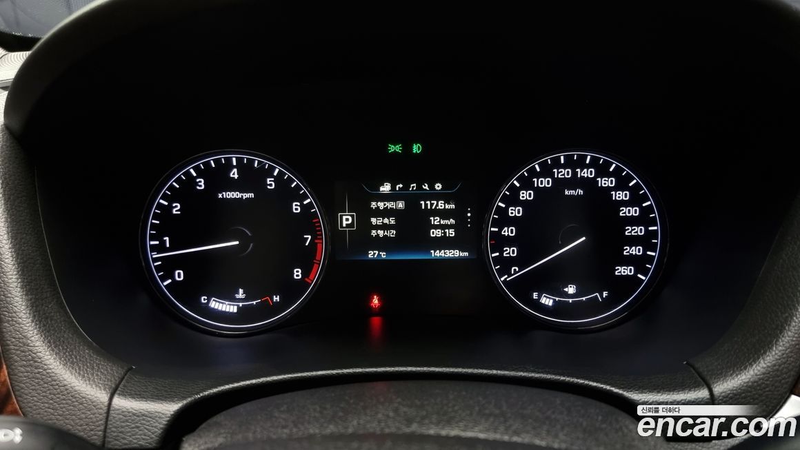 Hyundai Genesis 2016