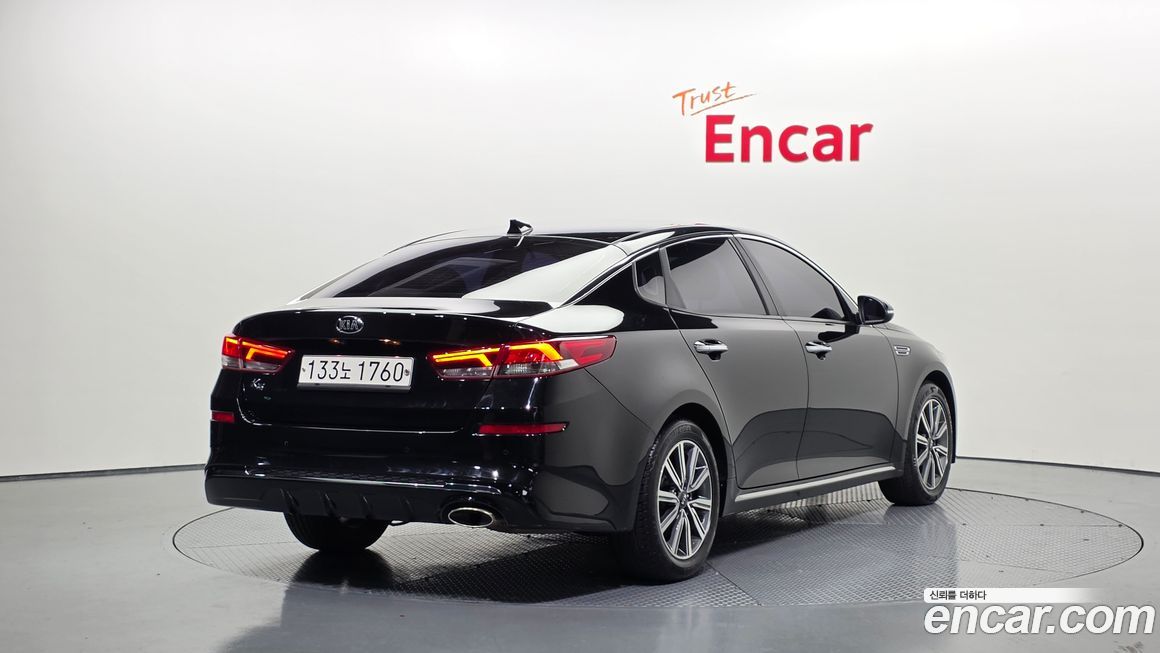 Kia K5 2019