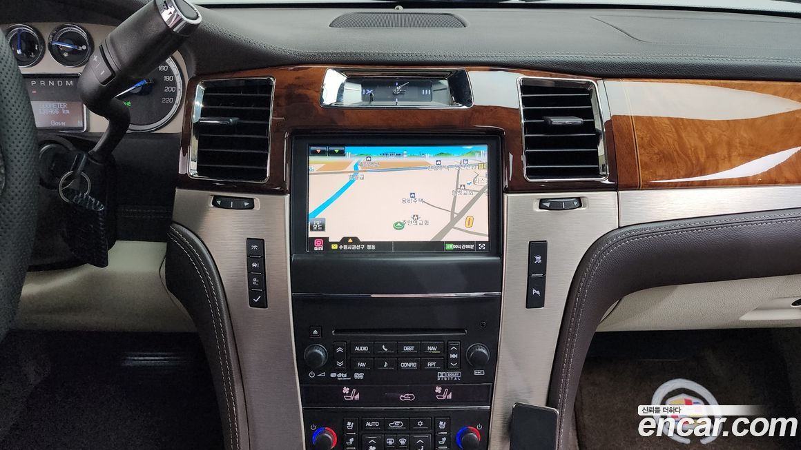 Cadillac Escalade 2011