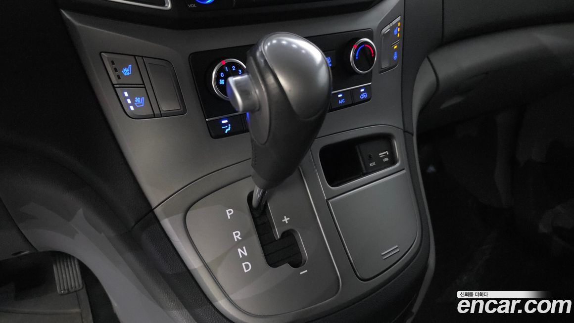 Hyundai Starex 2018