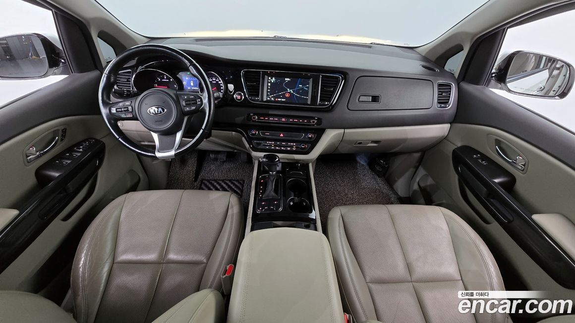Kia Canival 2016
