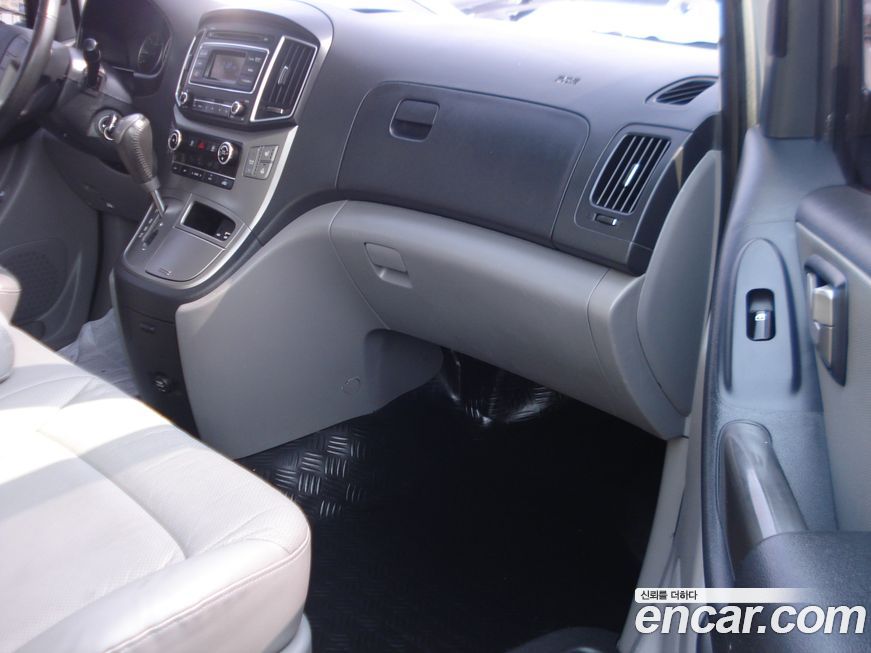 Hyundai Starex 2017
