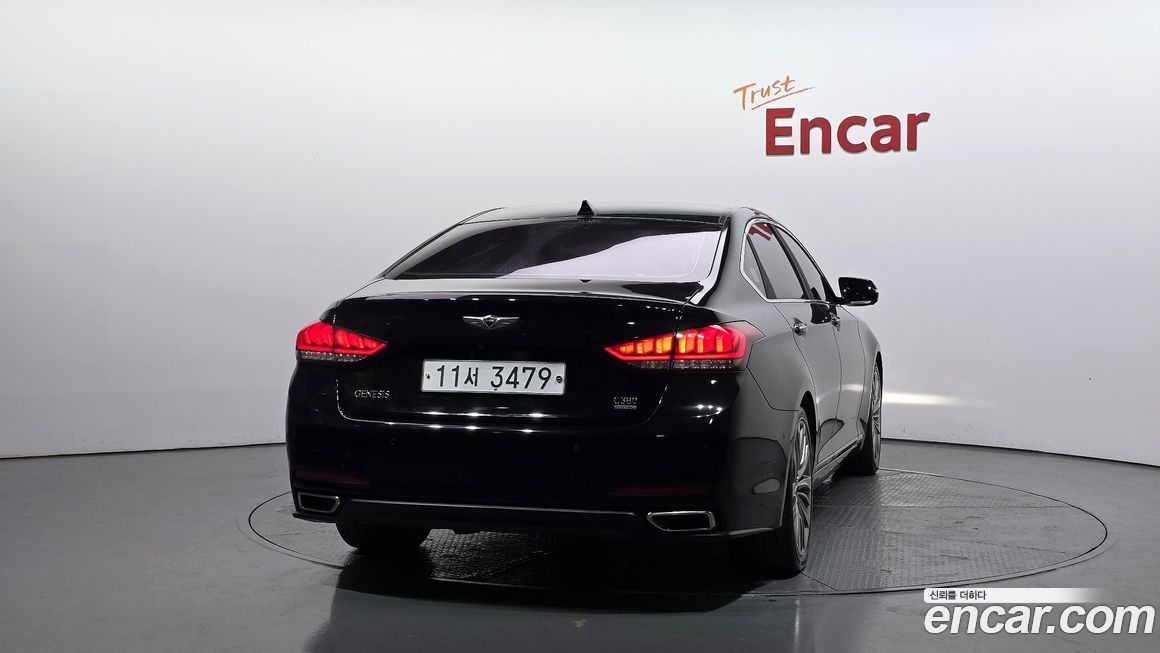 Hyundai Genesis 2016