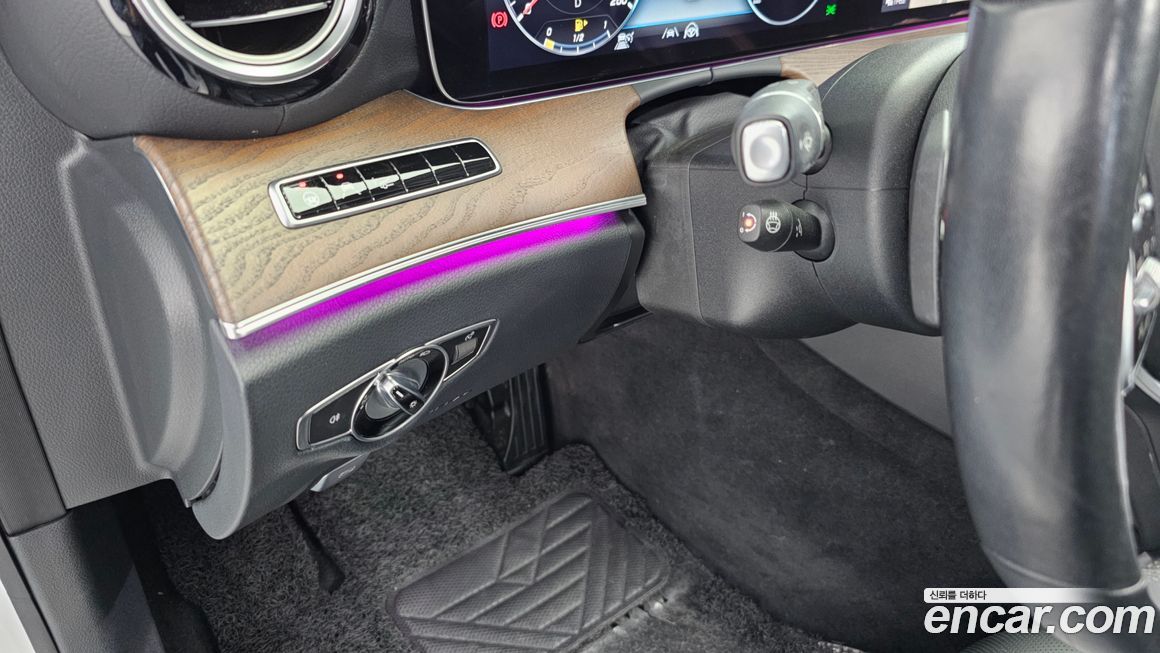 Mercedes-Benz E-Class 2020