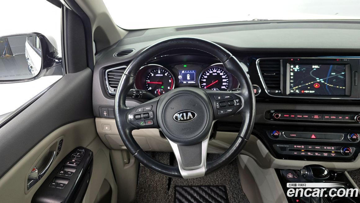 Kia Canival 2016