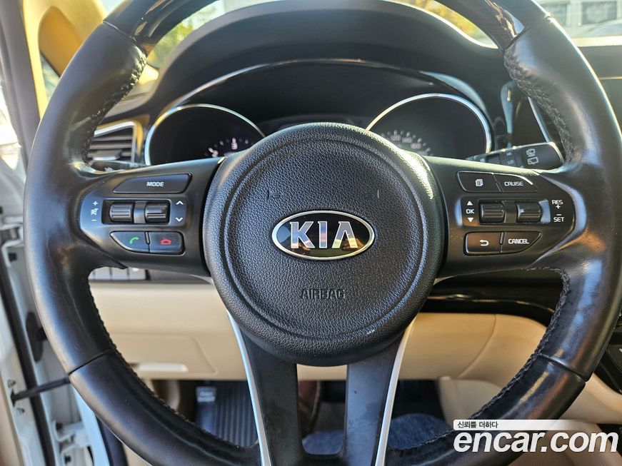 Kia Canival 2017