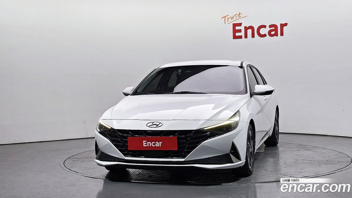 Hyundai AVANTE 2022