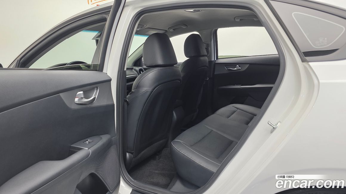 Kia K3 2021