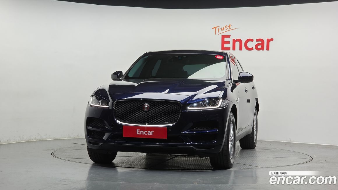 Jaguar F-PACE 2018