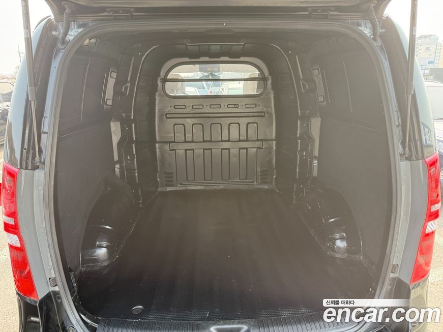 Hyundai Starex 2019