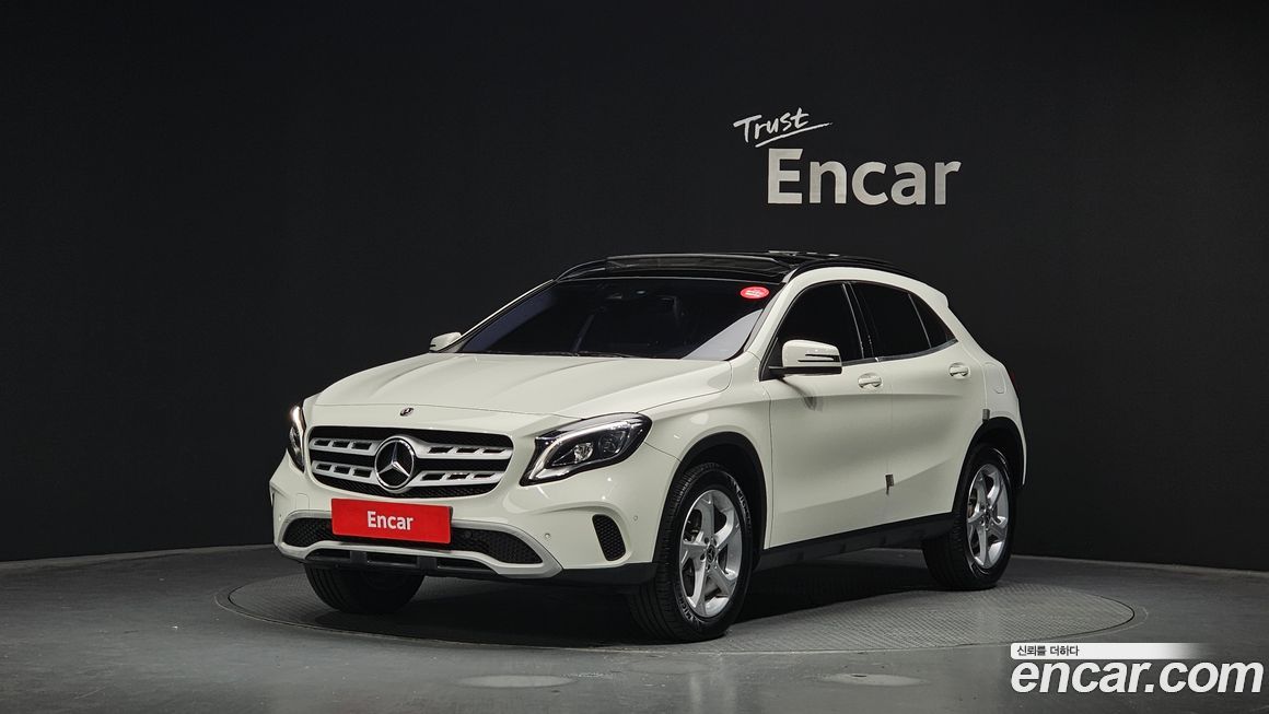 Mercedes-Benz GLA-Class 2018