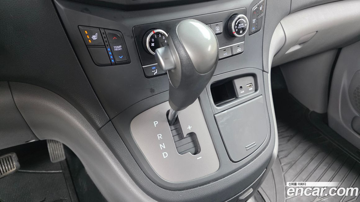 Hyundai Starex 2020