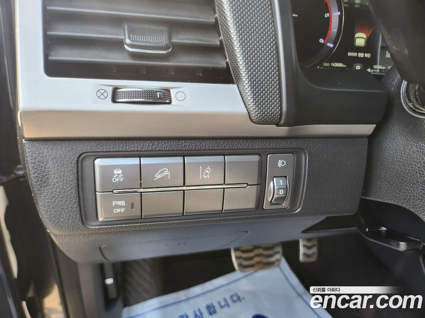 KG_Mobility_Ssangyong Rexton 2019