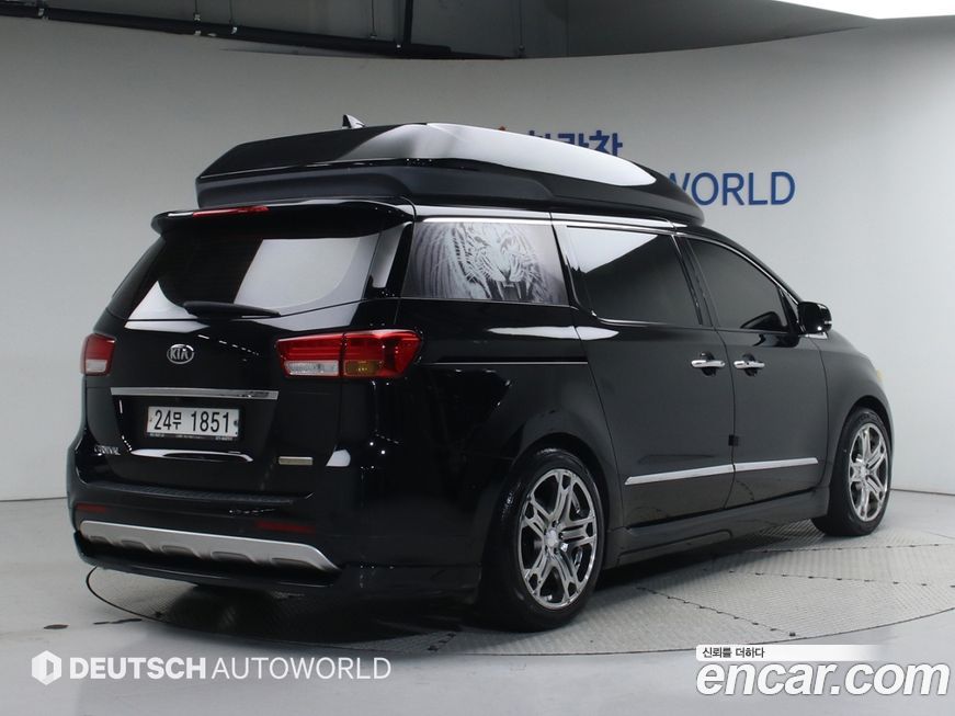 Kia Canival 2015