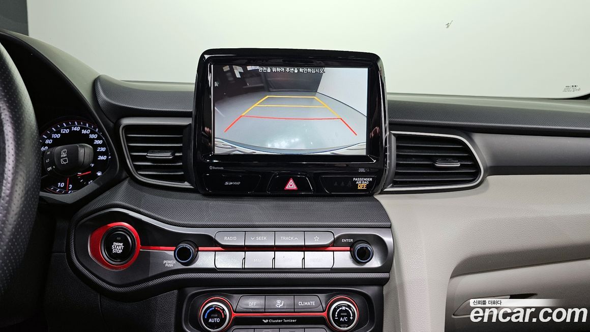 Hyundai Veloster 2020