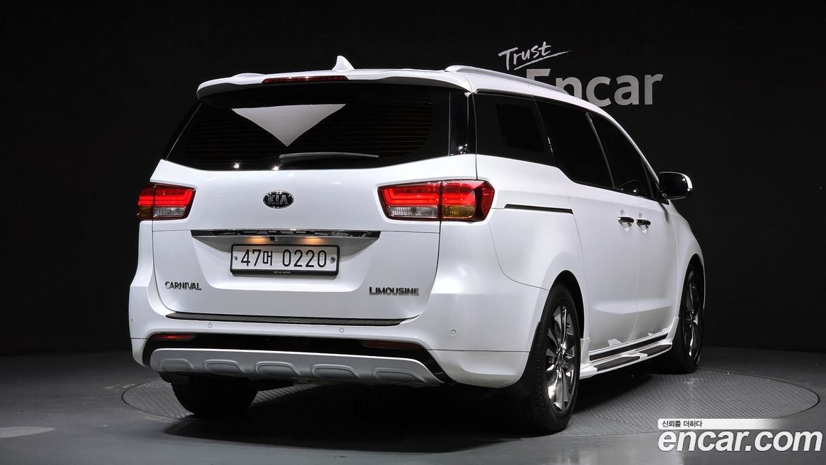 Kia Canival 2017