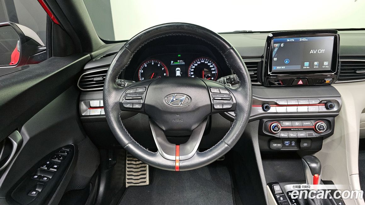 Hyundai Veloster 2020