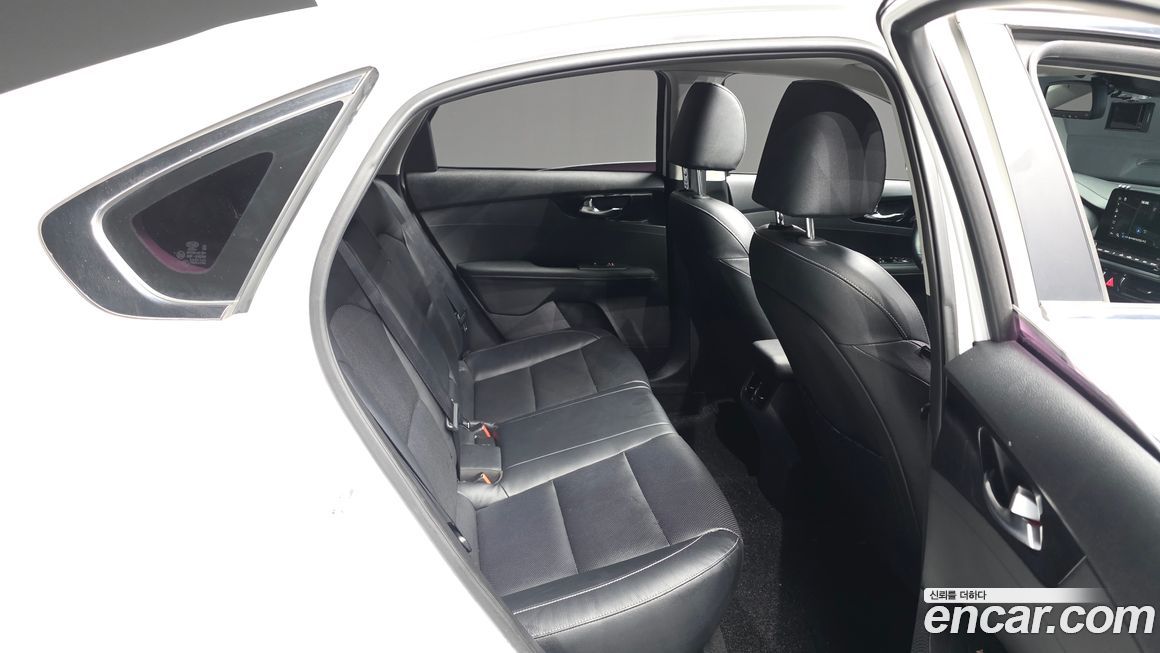 Kia K3 2021
