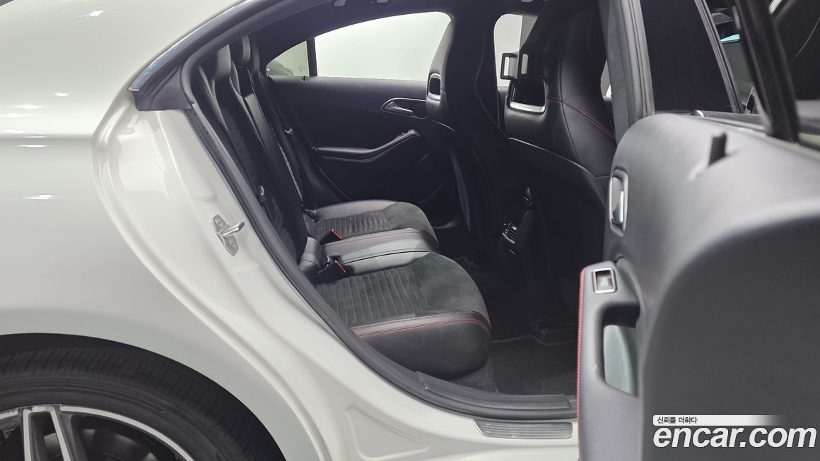 Mercedes-Benz CLA-Class 2018