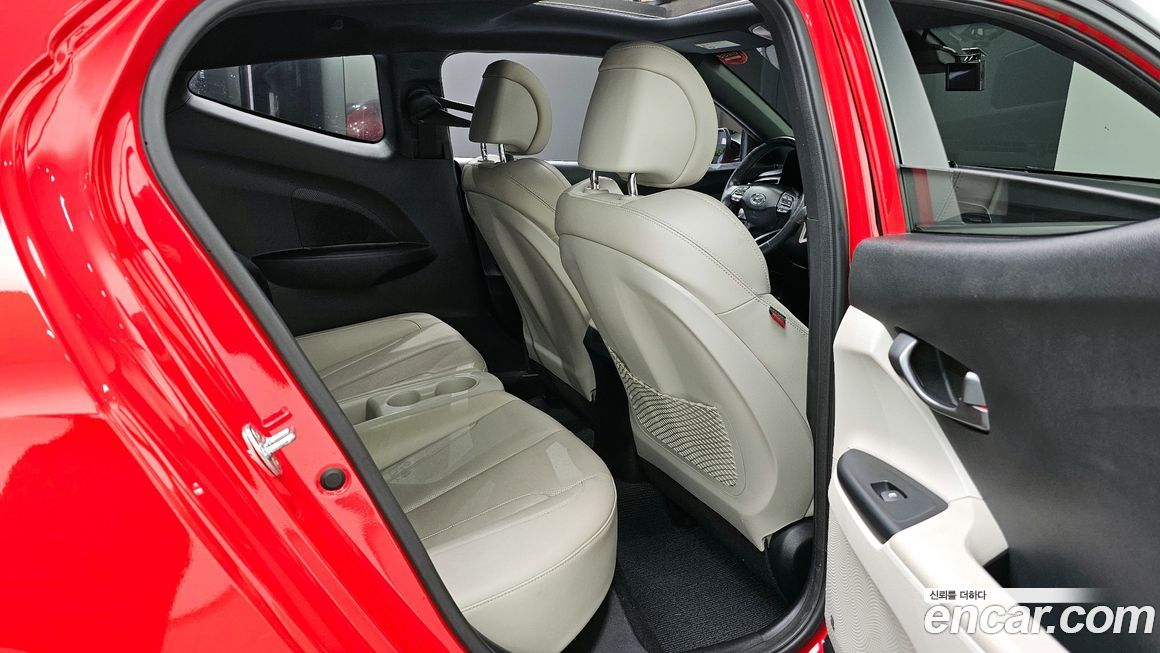 Hyundai Veloster 2020