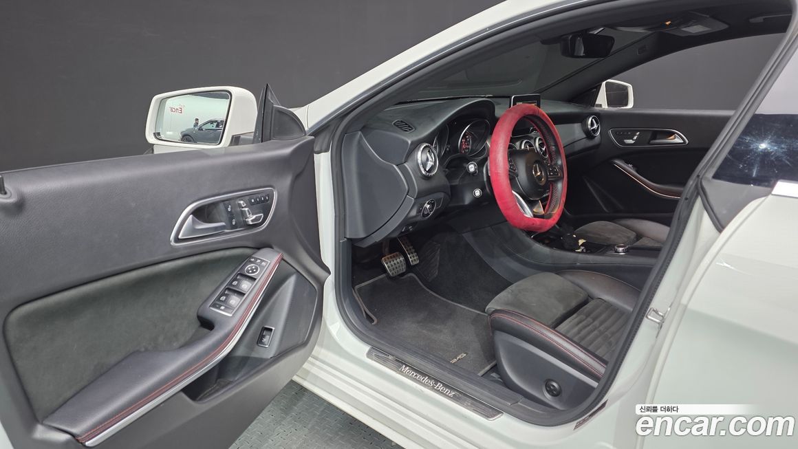 Mercedes-Benz CLA-Class 2018