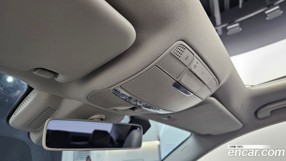 Mercedes-Benz E-Class 2017