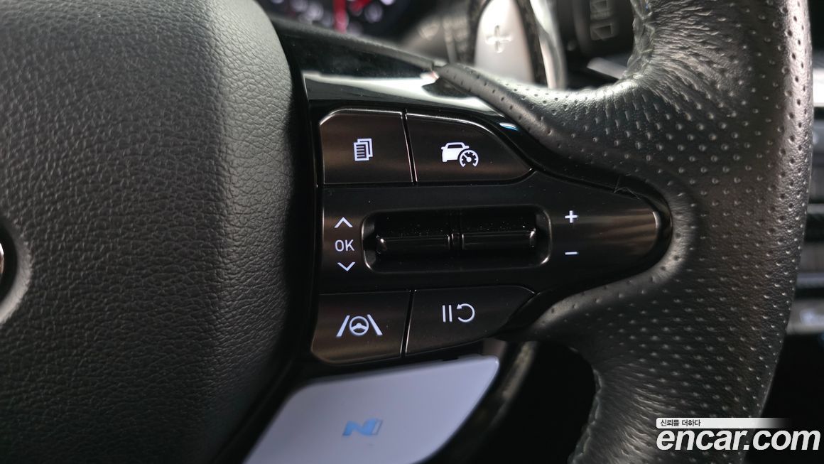 Hyundai Veloster 2021