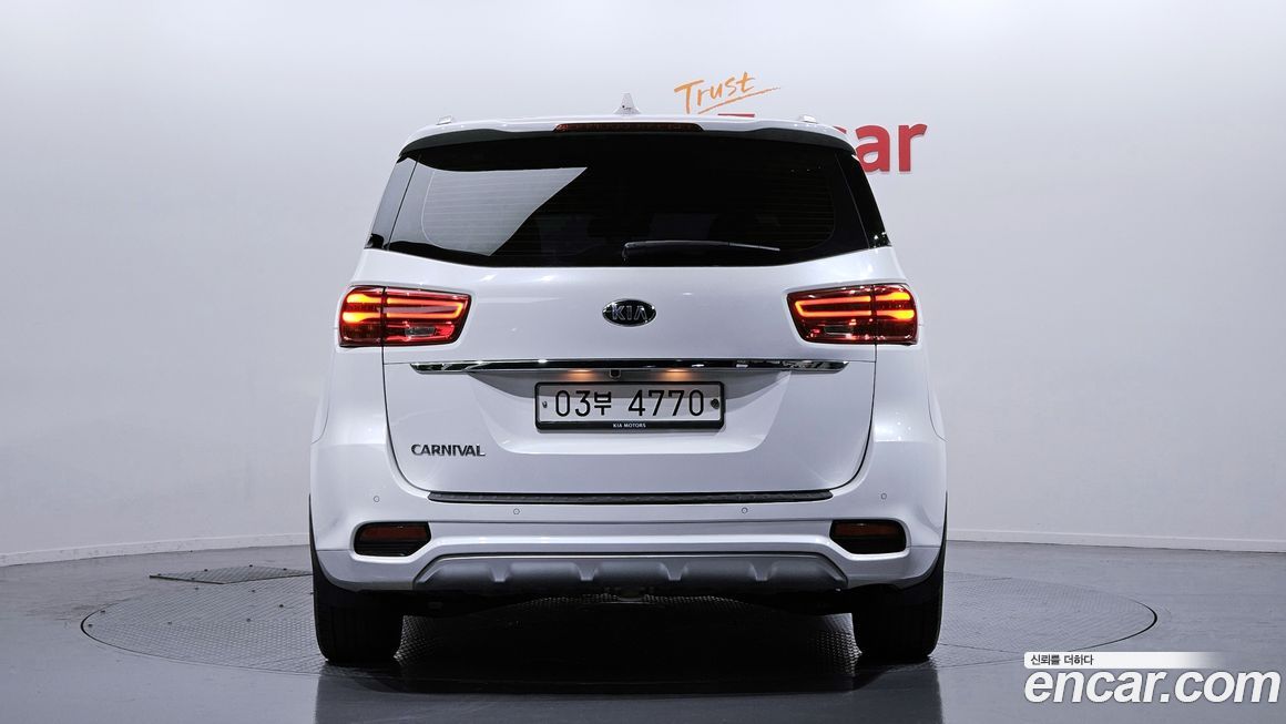 Kia Canival 2019