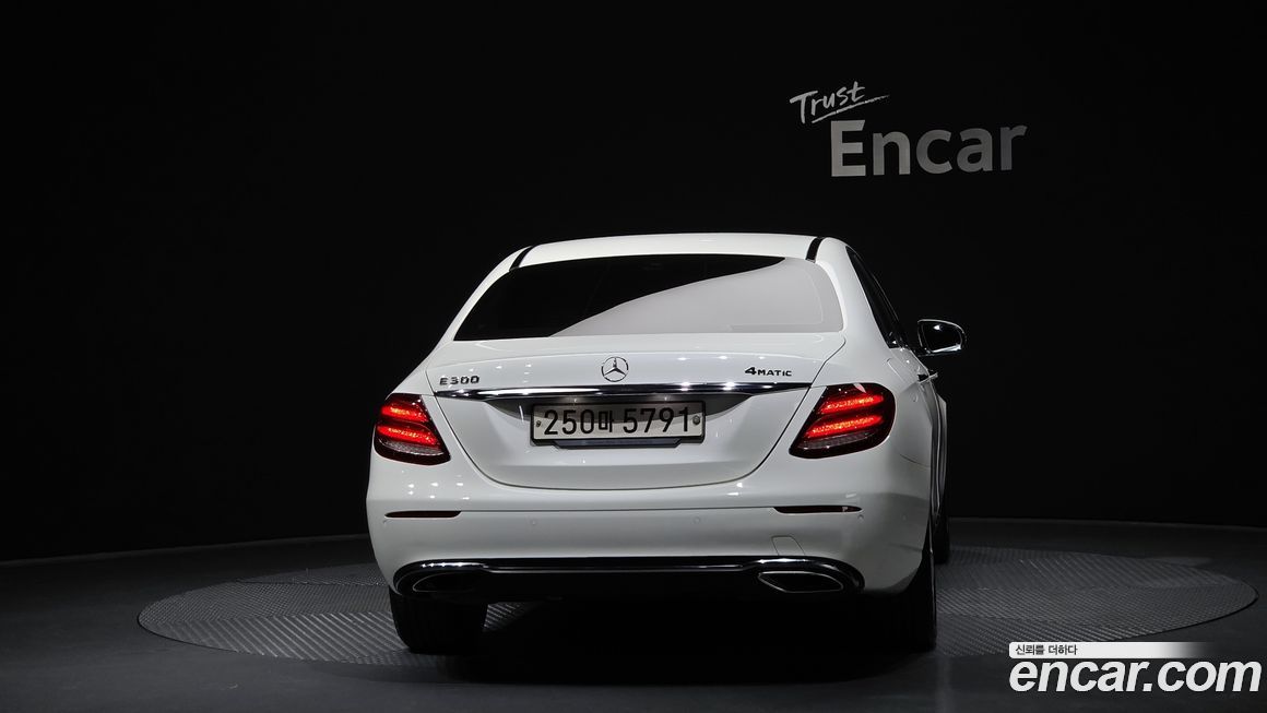 Mercedes-Benz E-Class 2018