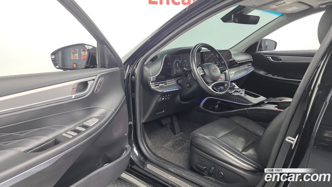 Hyundai Grandeur 2020