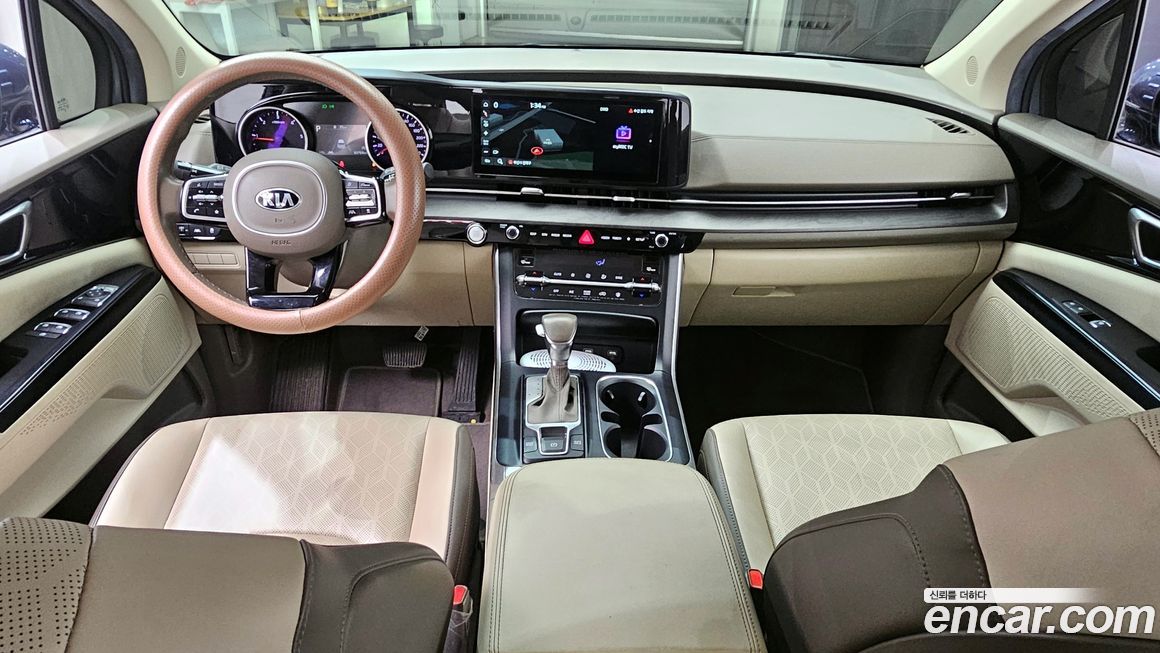 Kia Canival 2021