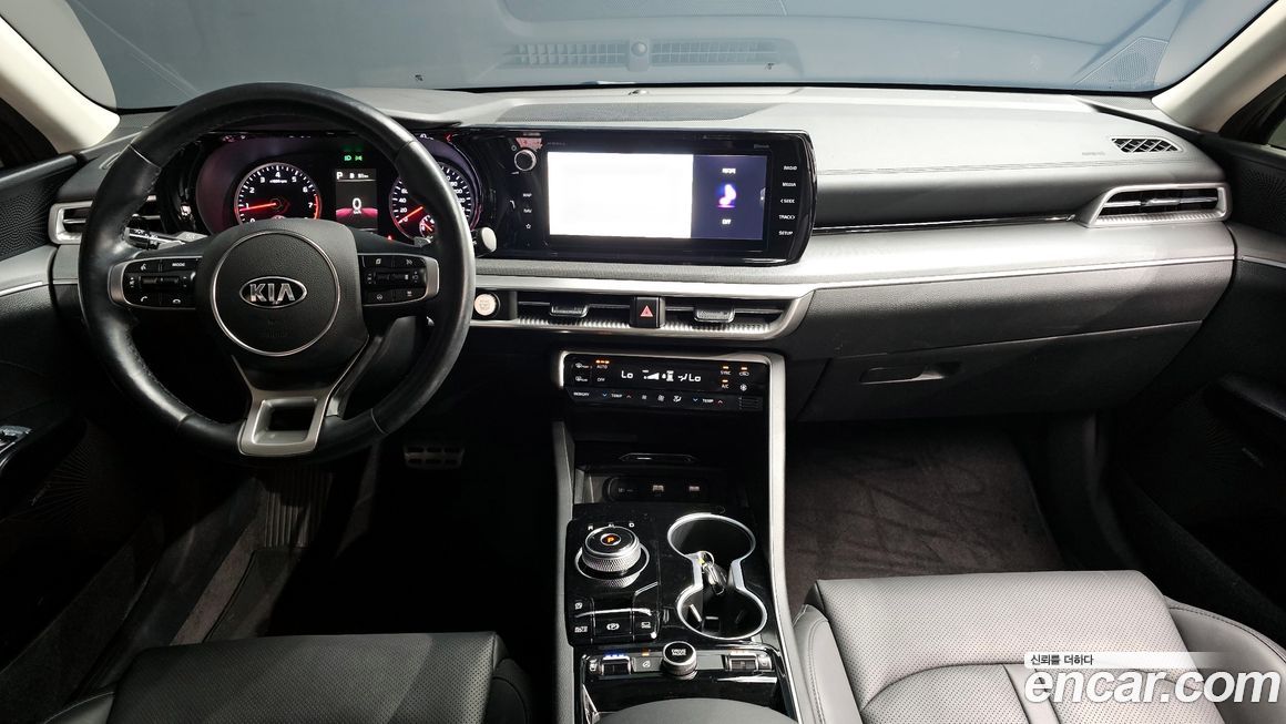 Kia K5 2021