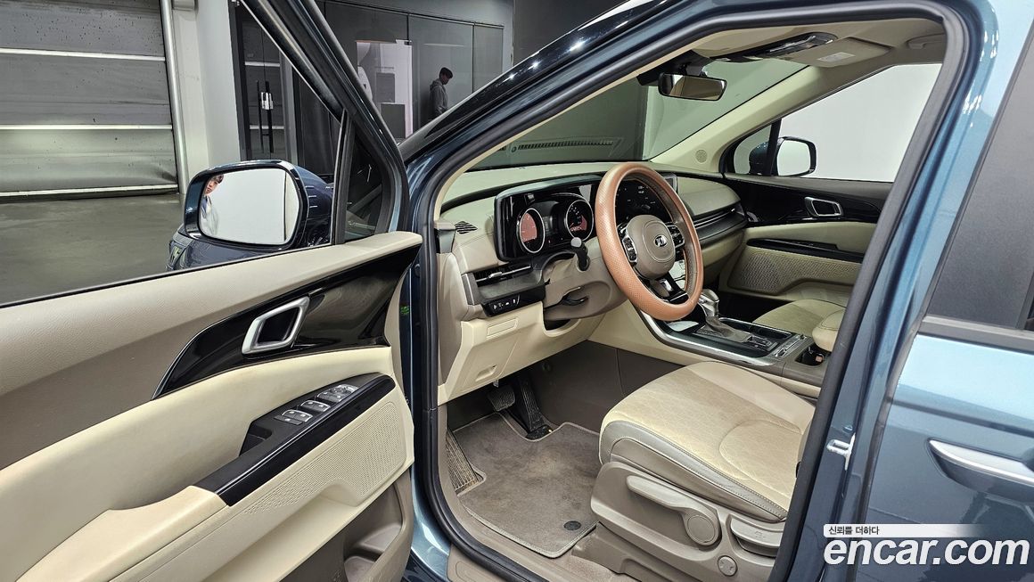 Kia Canival 2021
