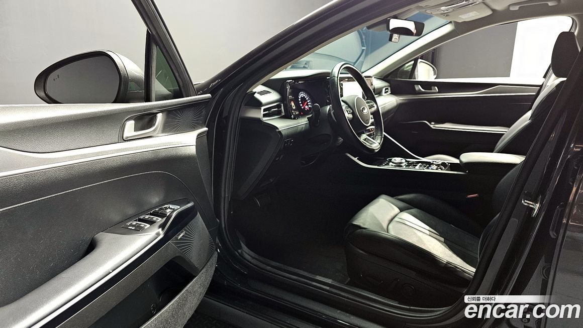 Kia K5 2021