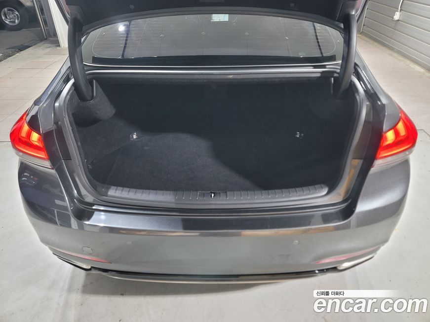 Genesis G80 2017
