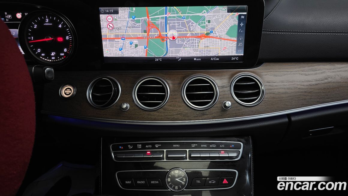 Mercedes-Benz E-Class 2017