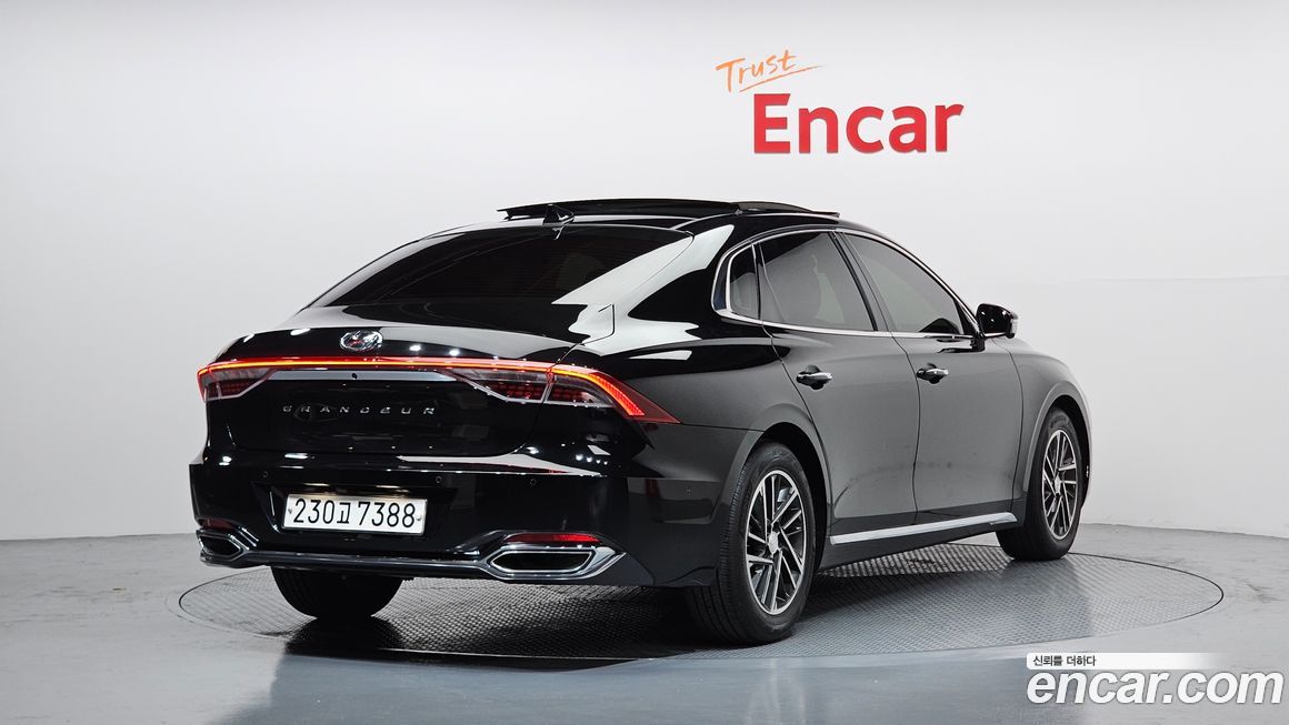 Hyundai Grandeur 2020