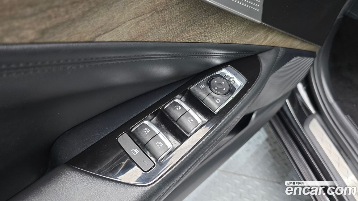 Kia K8 2023