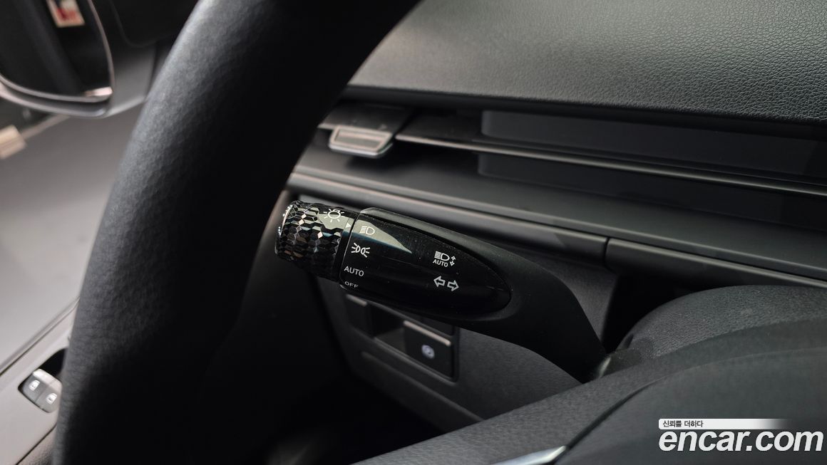 Hyundai Staria 2023