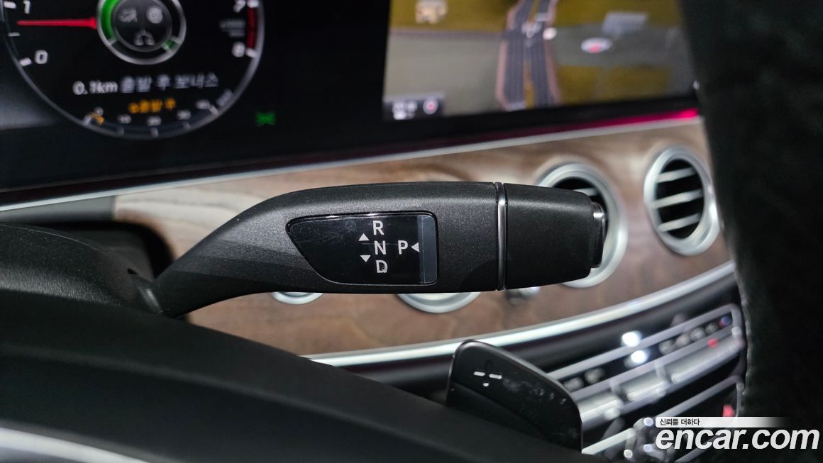 Mercedes-Benz E-Class 2017