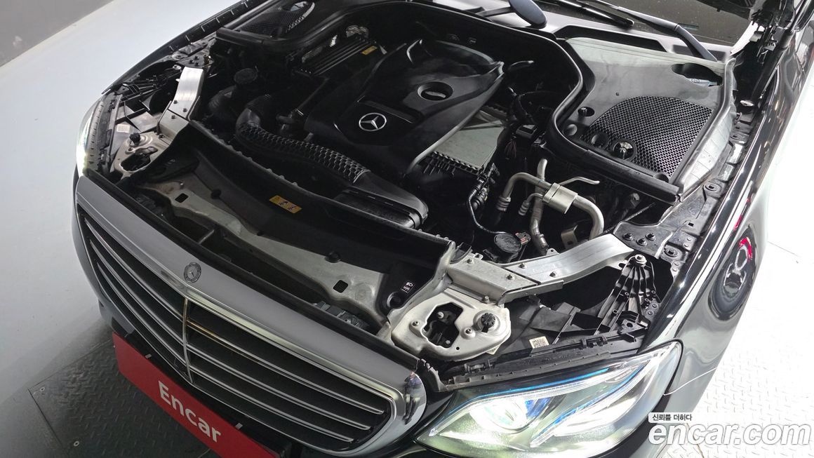 Mercedes-Benz E-Class 2017