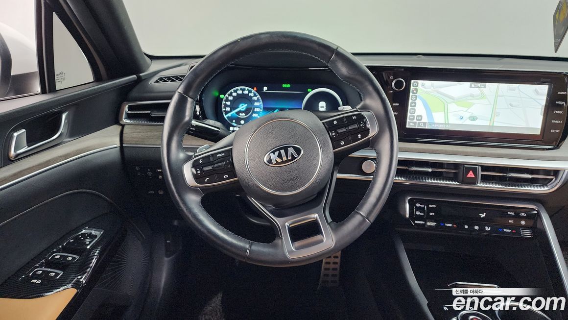 Kia K5 2021