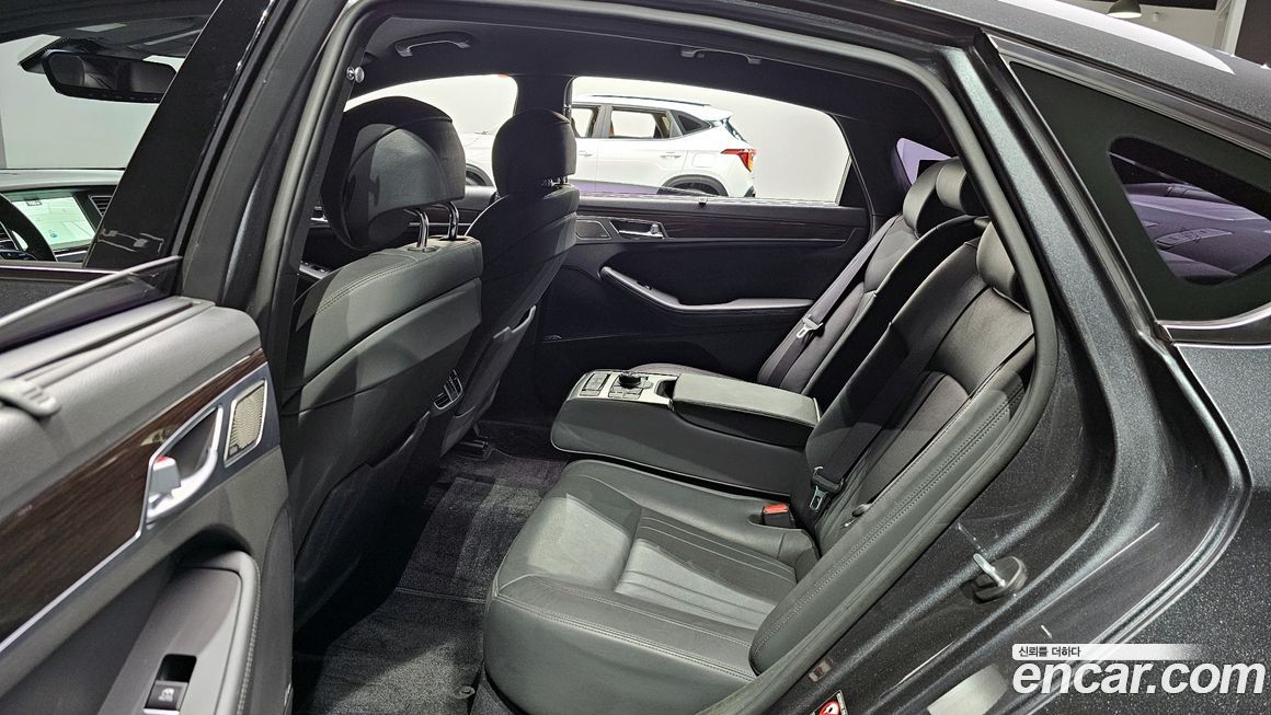 Genesis G80 2018