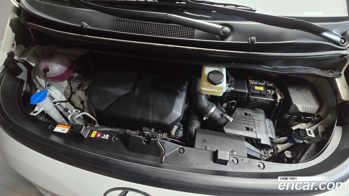 Hyundai Staria 2023