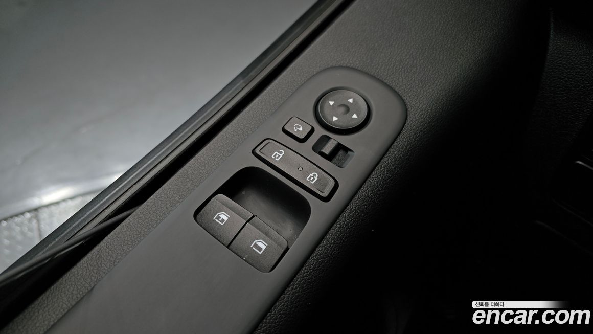 Hyundai Staria 2023
