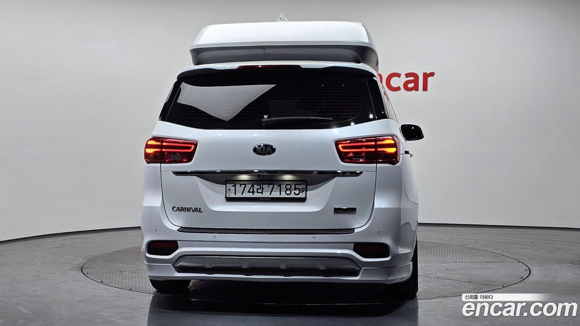 Kia Canival 2020