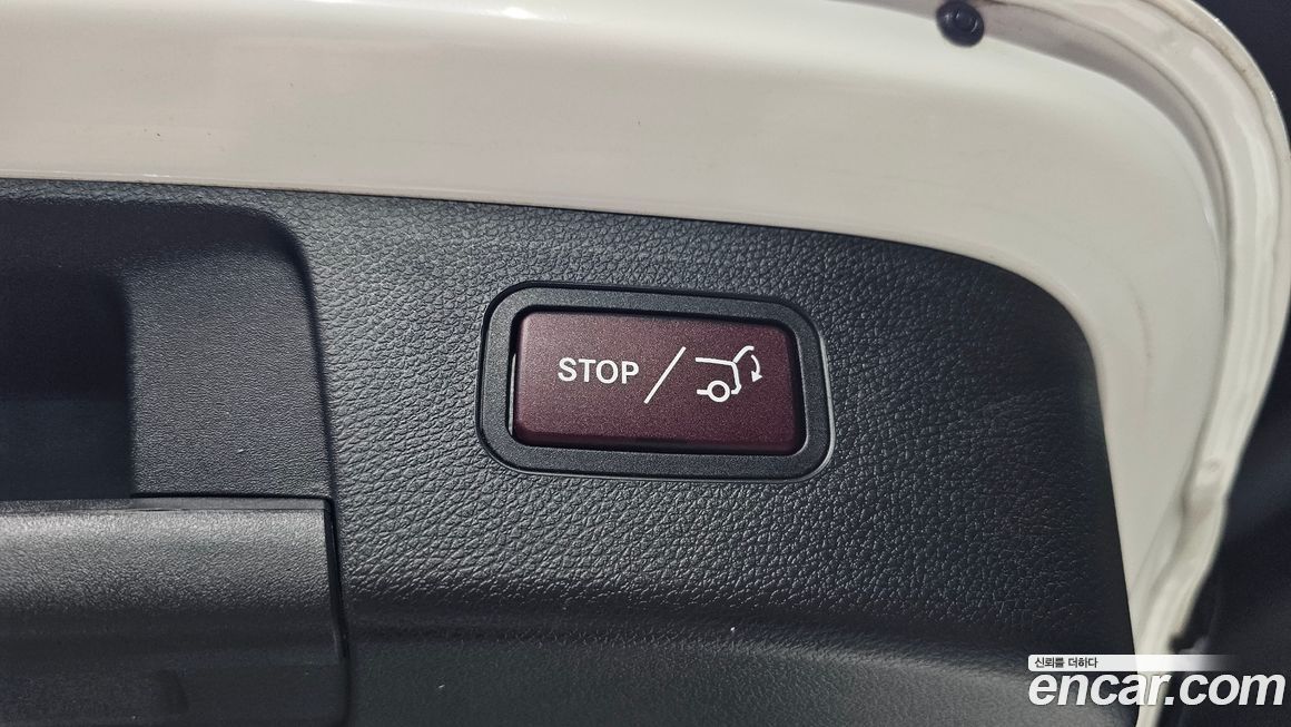 Mercedes-Benz GLA-Class 2019