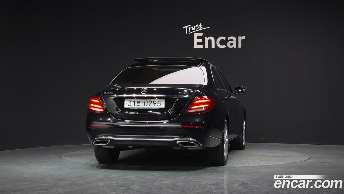 Mercedes-Benz E-Class 2017